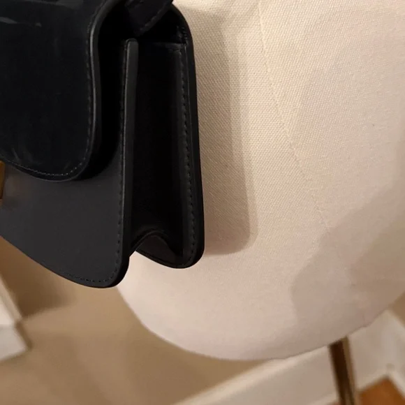 THE ROW sofia e/w crossbody bag black leather and suede - Picture 5 of 13